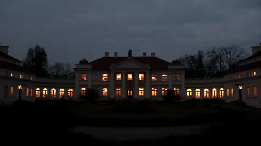 Long live the museum View 1