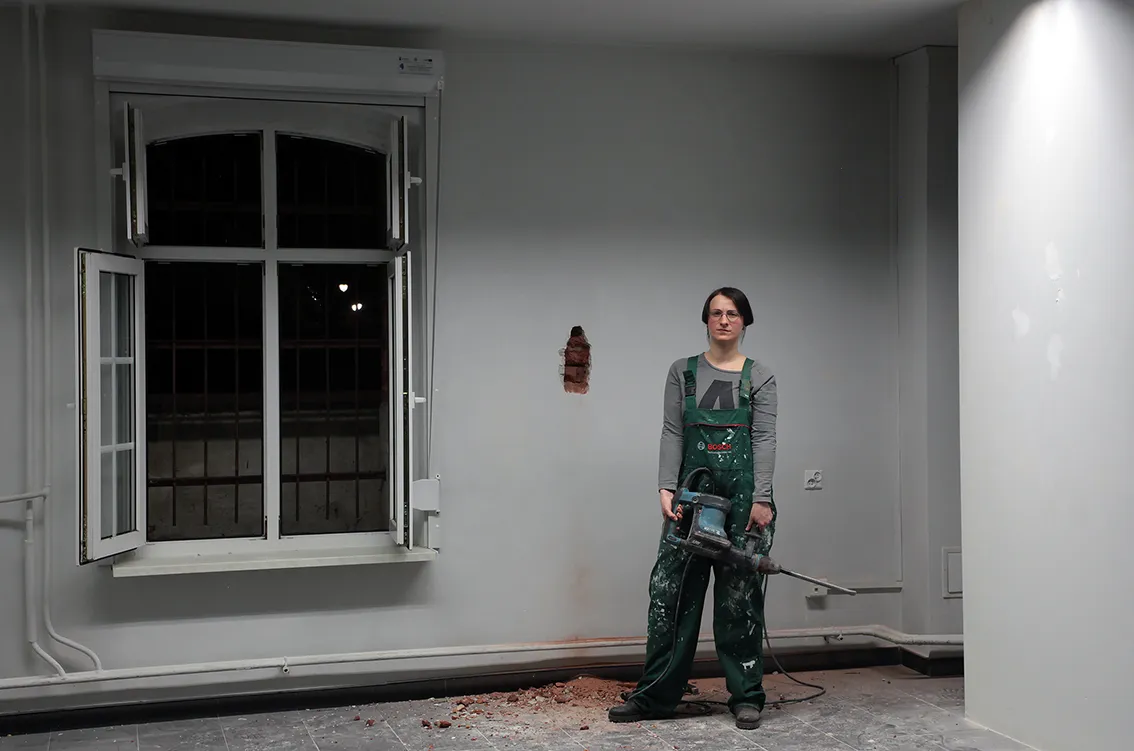 Load-bearing wall View 3